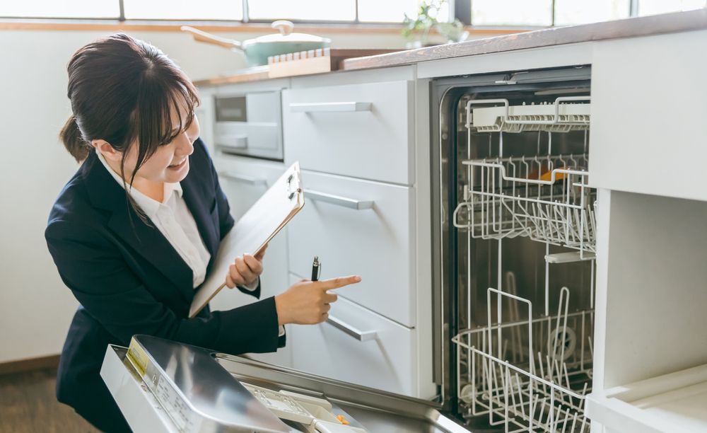 ビルトイン食洗機を修理するか買い替えるかの判断基準
