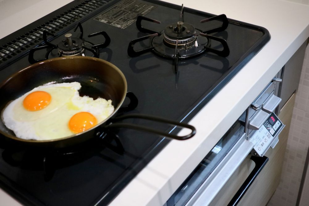 目玉焼き コンロ