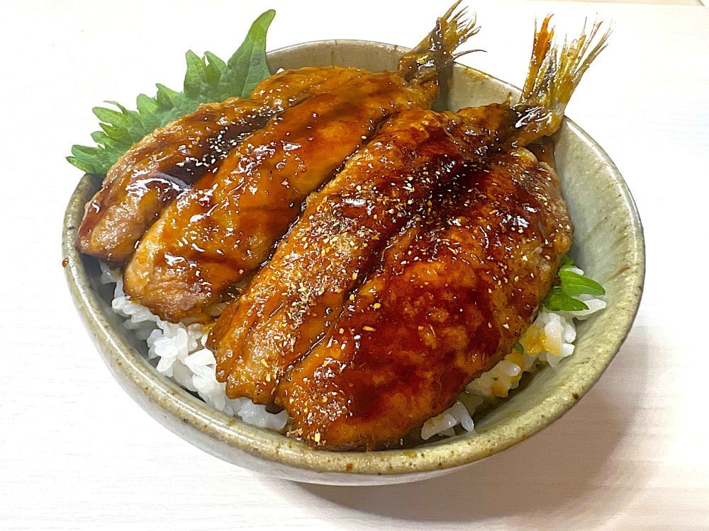 イワシ料理_かば焼き丼