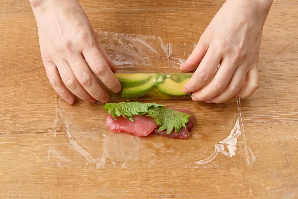 巻く