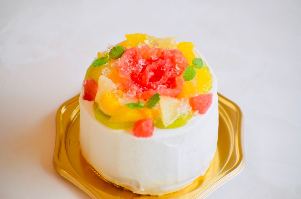 爽やか! オレンジの薔薇バースデーケーキ(12cmシフォン型)