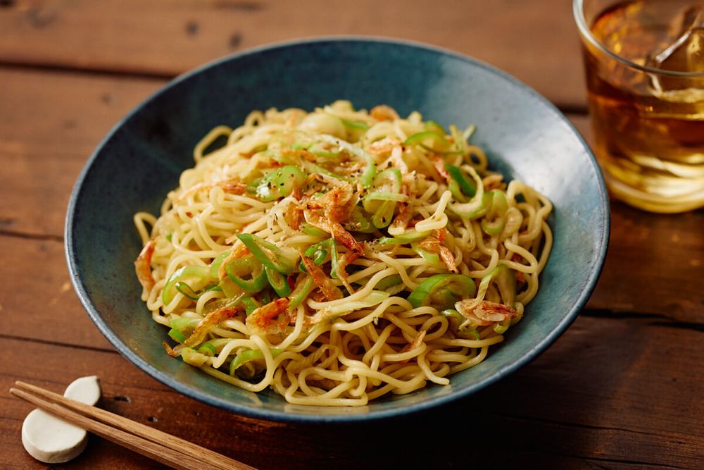 桜えびとネギの和え麺