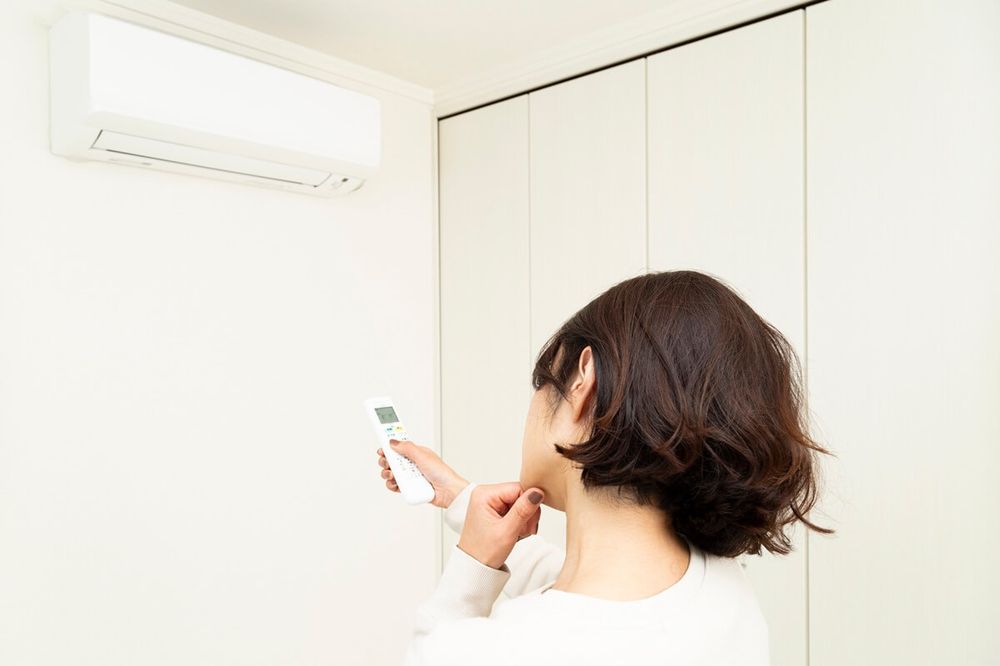 エアコンが効かない・冷えない原因と対処法｜自分で直す方法と専門業者に頼む目安