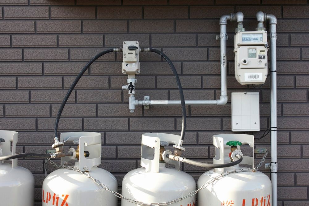 プロパンガス用の給湯器とは？都市ガス用給湯器との違い