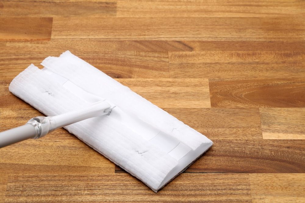 【STEP1】乾いた汚れを取り除く