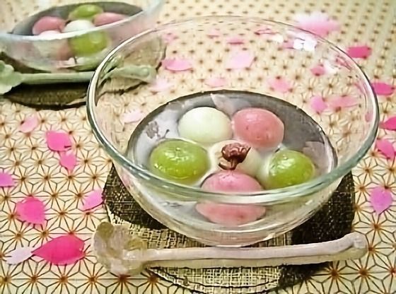 レシピ】春感じる「三色の小さな白玉〜桜風味シロップ」 | 東京ガス