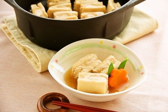 ダッチオーブンレシピ】鶏ひき肉と「高野豆腐の博多煮」 | 東京ガス